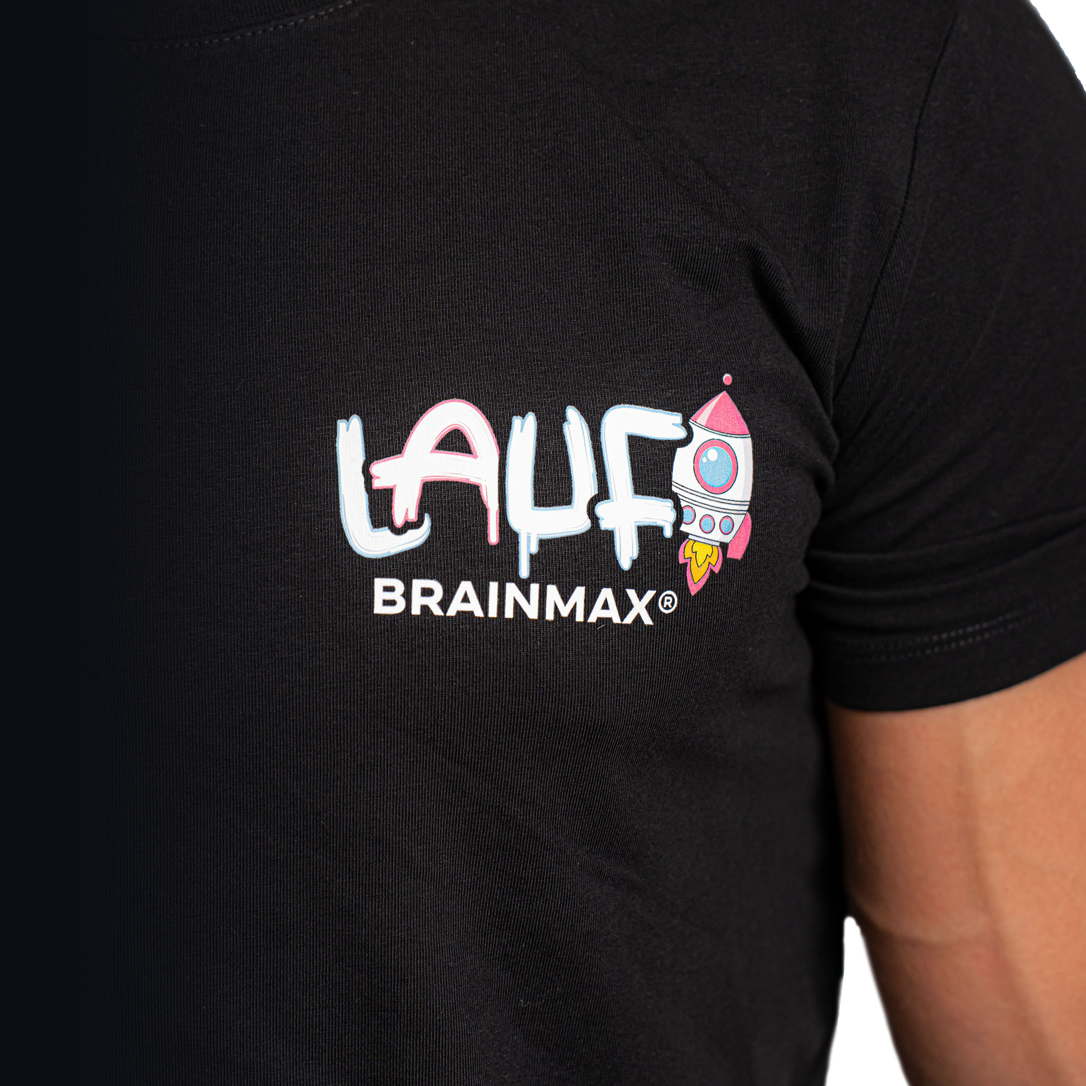 t-shirt lauf czarny detal